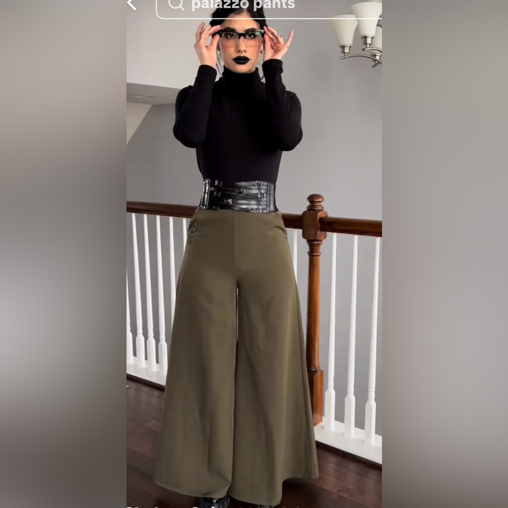 Stylish Black Wide-Leg Pants